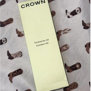 Crown Affair Boar Bristle Hair Brush- 001- *BNIB*